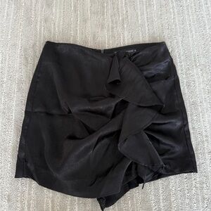 Ruffle skort